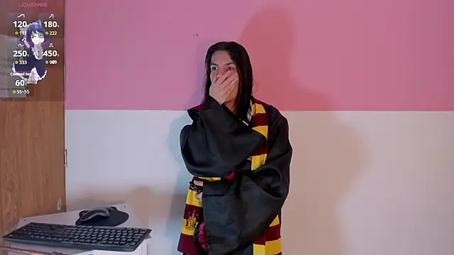 MorganitaX online show from December 2025 12:32:02 PM