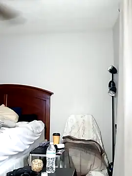 ElJudah7 online show from September 2025 01:13:01 PM