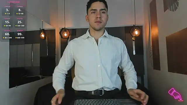 LiamNovak online show from February 2026 12:12:01 PM