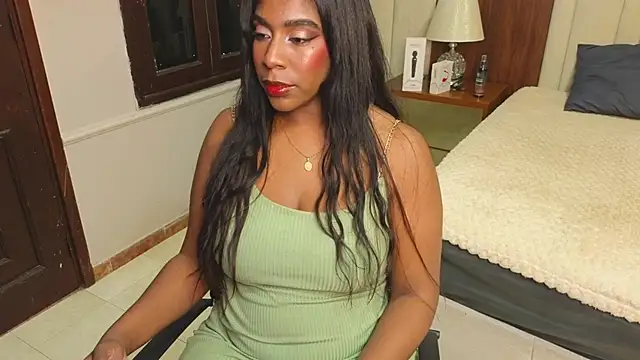 KloheCurvy online show from January 2025 03:24:01 PM