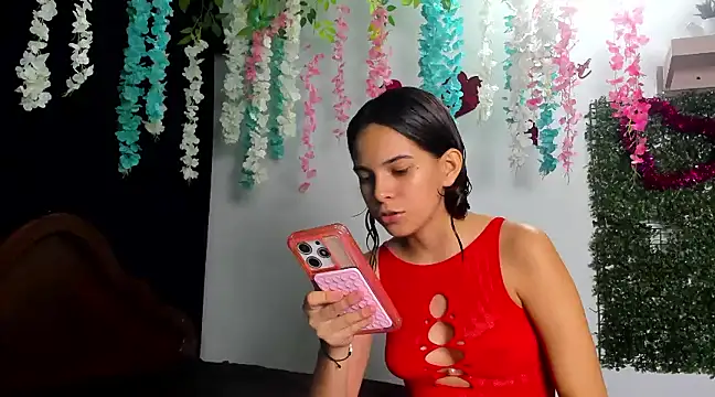 Snapshot of kattyandtom2 chatting on March 2025 01:31:02 AM kattyandtom2 online show from March 2025 01:31:02 AM