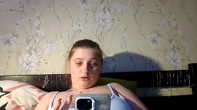 kila lo online show from March 2026 03:48:02 PM