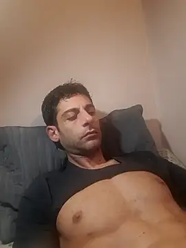 MrTamburine22 online show from March 2025 02:21:01 PM