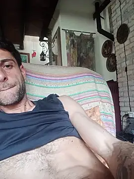 MrTamburine22 online show from April 2026 11:49:01 AM