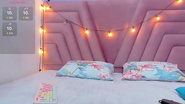 hornybarelylegalgirl online show from October 2025 12:40:02 PM