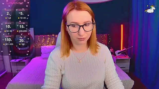 AliceBYKiss online show from February 2026 06:10:02 AM