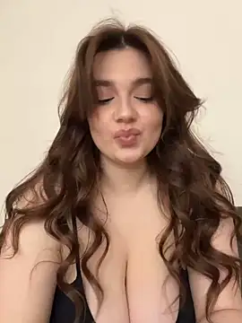 Dreamy Kitty online show from January 2025 11:54:01 AM