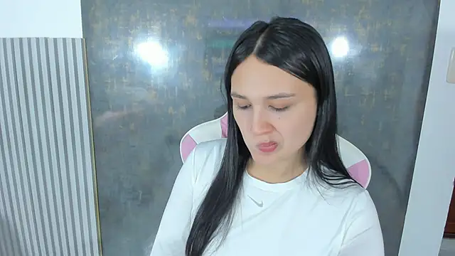 lana boomer online show from March 2026 08:26:01 PM