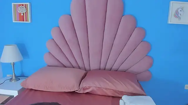 lana boomer online show from April 2026 12:38:01 PM