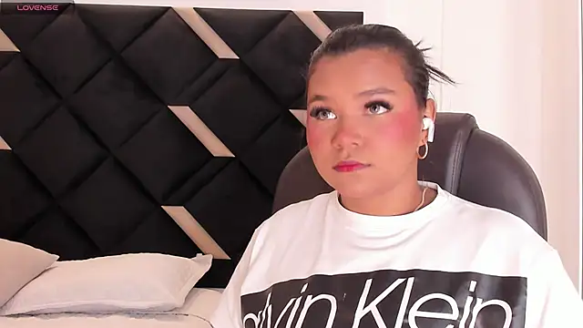 Carolina Evanss online show from December 2025 03:38:02 AM