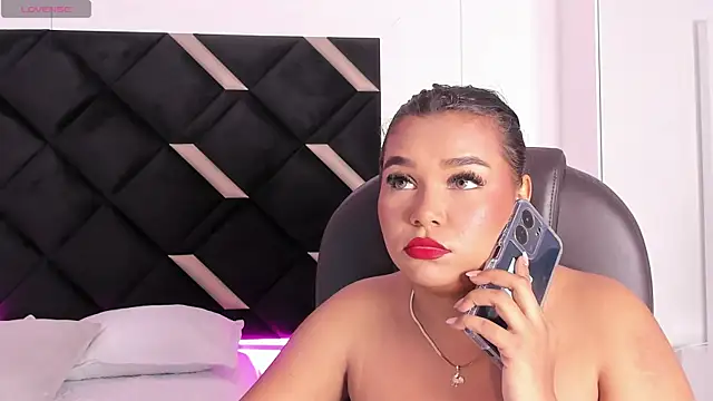 Carolina Evanss online show from March 2026 03:56:01 AM