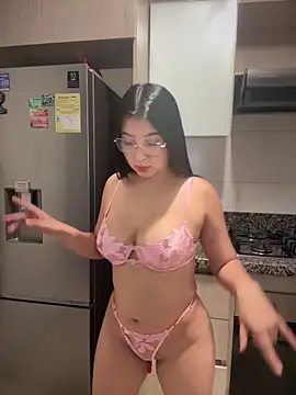 licky lu online show from March 2026 02:50:02 AM