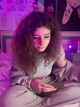 BlazyKitsune- online show from February 2026 06:12:02 PM