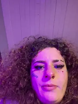 BlazyKitsune- online show from February 2026 06:48:01 PM