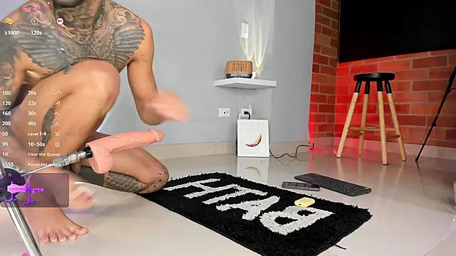 Snapshot of samuel_boy_tatoo chatting on March 2025 05:47:01 AM samuel boy tatoo online show from March 2025 05:47:01 AM