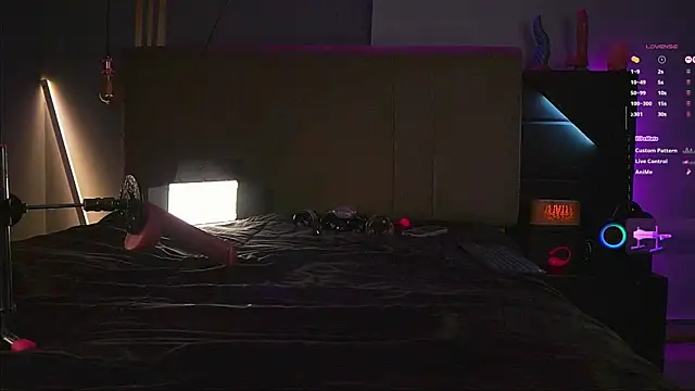 Snapshot of samuel_boy_tatoo chatting on November 2025 05:32:02 AM samuel boy tatoo online show from November 2025 05:32:02 AM