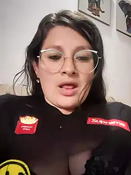 Neve Collins online show from December 2024 04:12:02 AM