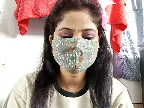 samosa73 online show from November 2025 05:56:02 PM