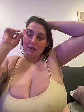 Snapshot of delinadelray chatting on March 2025 11:28:02 PM delinadelray online show from March 2025 11:28:02 PM