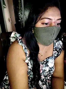 Snapshot of RomeoJuliet345 chatting on November 2025 10:38:02 AM RomeoJuliet345 online show from November 2025 10:38:02 AM