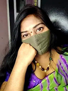 Snapshot of RomeoJuliet345 chatting on February 2026 10:58:02 AM RomeoJuliet345 online show from February 2026 10:58:02 AM