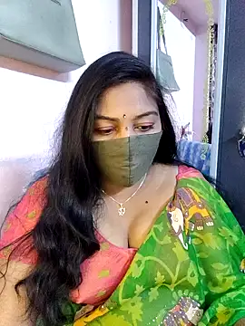 Snapshot of RomeoJuliet345 chatting on February 2026 12:10:01 PM RomeoJuliet345 online show from February 2026 12:10:01 PM