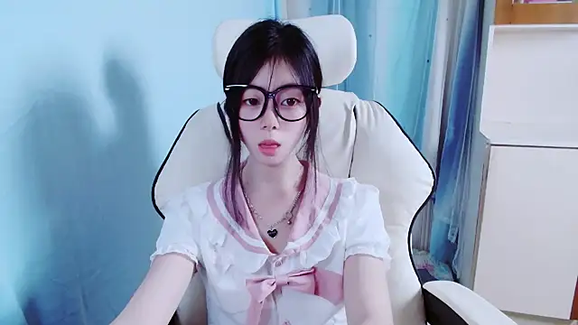 Snapshot of xiyao1314 chatting on October 2025 02:02:01 PM xiyao1314 online show from October 2025 02:02:01 PM