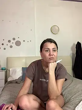 MiraMiss online show from March 2025 09:38:02 AM