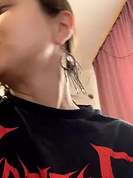 MiraMiss online show from November 2025 08:35:02 AM