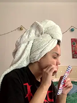 Snapshot of MiraMiss chatting on January 2026 08:52:01 AM MiraMiss online show from January 2026 08:52:01 AM