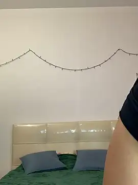 Snapshot of MiraMiss chatting on February 2026 09:08:01 AM MiraMiss online show from February 2026 09:08:01 AM