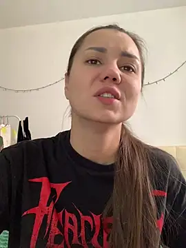 Snapshot of MiraMiss chatting on February 2026 07:45:02 AM MiraMiss online show from February 2026 07:45:02 AM