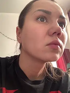 Snapshot of MiraMiss chatting on February 2026 08:07:01 AM MiraMiss online show from February 2026 08:07:01 AM