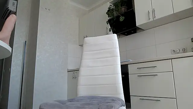 Snapshot of KissMyVibe chatting on June 2026 12:16:02 PM KissMyVibe online show from June 2026 12:16:02 PM