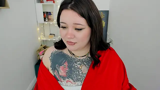 MoonLghte online show from February 2025 07:46:01 PM