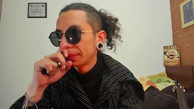 Snapshot of Mugiwara666 chatting on February 2025 06:48:01 PM Mugiwara666 online show from February 2025 06:48:01 PM