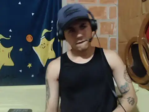 Snapshot of Horny_dirty_boy chatting on January 2025 12:49:01 AM Horny dirty boy online show from January 2025 12:49:01 AM