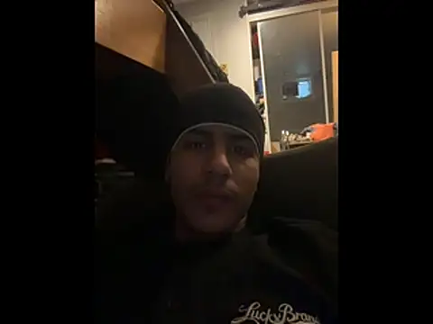 johnycash21 online show from April 2026 12:25:01 PM