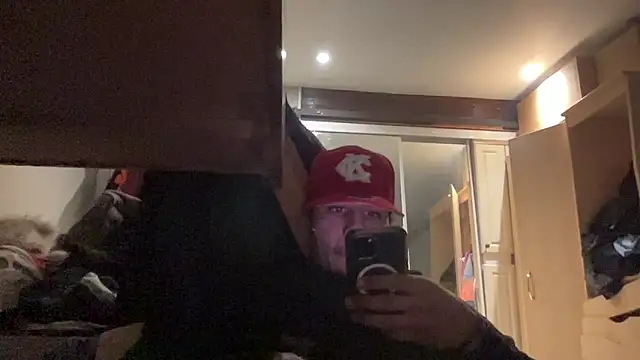 johnycash21 online show from April 2026 01:05:01 AM