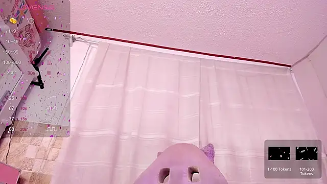 mia johns  online show from December 2024 11:39:02 AM