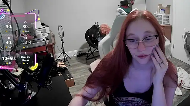 LilyFoxxx online show from September 2025 03:17:02 AM