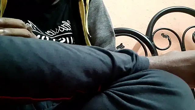 Snapshot of savage_lucifer8 chatting on December 2024 08:18:01 PM savage lucifer8 online show from December 2024 08:18:01 PM