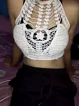 Snapshot of Aaliyalove1 chatting on February 2025 08:57:01 PM Aaliyalove1 online show from February 2025 08:57:01 PM