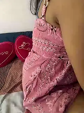 Snapshot of Aaliyalove1 chatting on February 2025 11:04:01 AM Aaliyalove1 online show from February 2025 11:04:01 AM