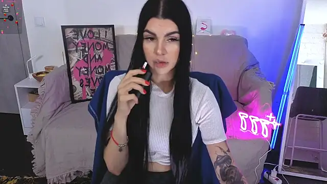 Snapshot of Tiffany_lab chatting on October 2025 01:23:04 PM Tiffany lab online show from October 2025 01:23:04 PM