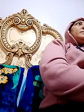 Osha10 online show from December 2024 03:43:02 PM