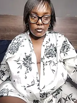 CHERRYYUMMY online show from April 2026 07:55:01 PM