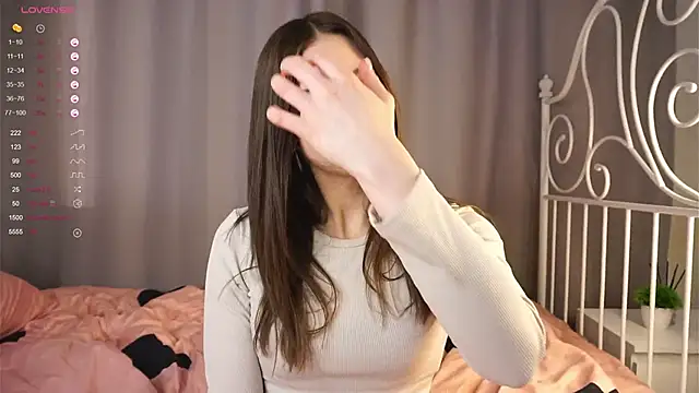 TayteHeston online show from February 2025 11:33:01 AM