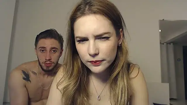 Snapshot of cloesweetdreams chatting on February 2025 04:47:02 AM cloesweetdreams online show from February 2025 04:47:02 AM