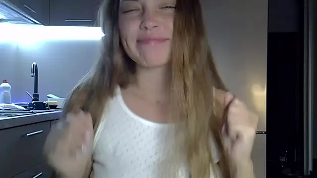 Lucky Anna online show from December 2025 03:25:02 AM